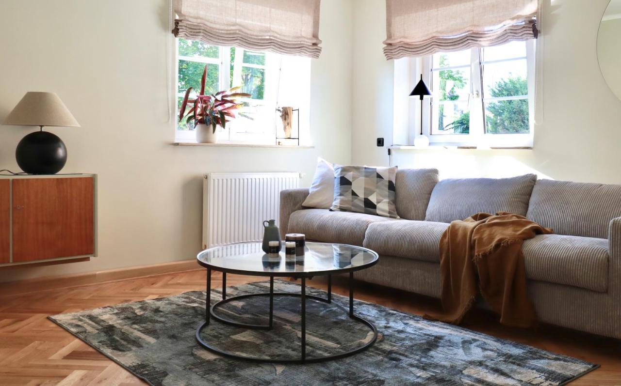 Ferienwohnung 60Er Jahre Design Apartment - 65Qm Fewo Im Zittauer Gebirge - Familienfreundliche Unterkunft Am Bergfuss Zum Toepfer Olbersdorf Exterior foto